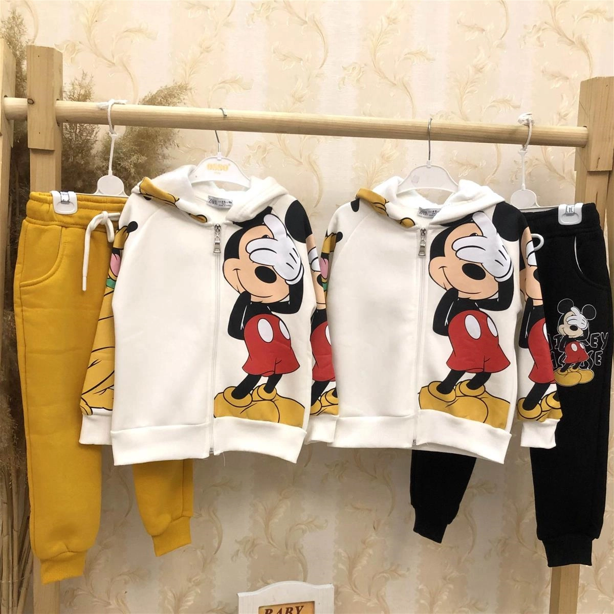 دوتیکه میکی کرکدار سوشرت شلوار زارا ترک کد 4016 3e4823d9-0fb4-45a8-b6be-bf6ec6d07497.jpg