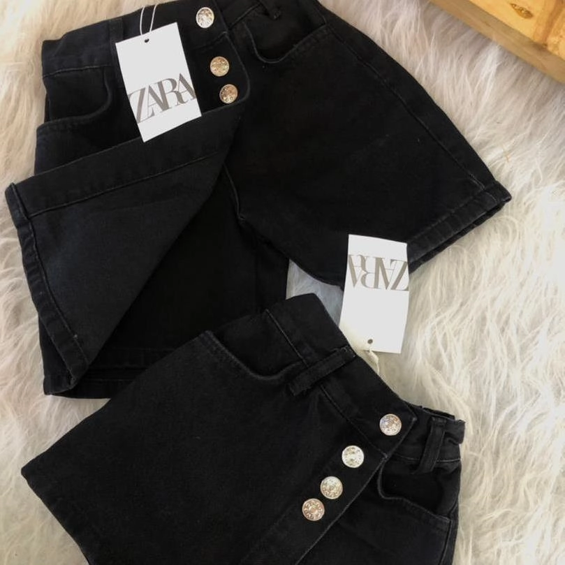 دامن شلوارکی جین زارا کد 3444 609305f0-1dad-4134-b8c3-ef13c848c11a.jpg