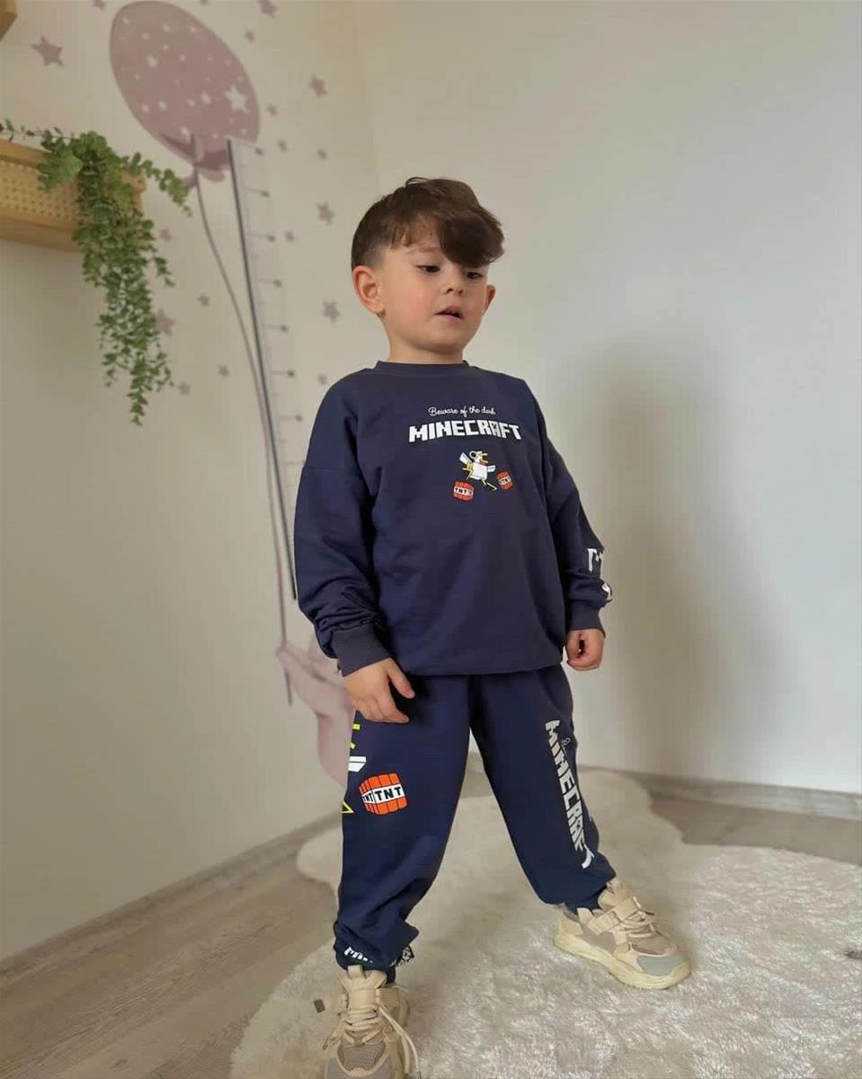 دوتیکه دورس دونخ و شلوار ماینکرافت پشت طرحدار ترک کد 6340 858170dc-569e-4df9-b572-877a43c1320f.jpg