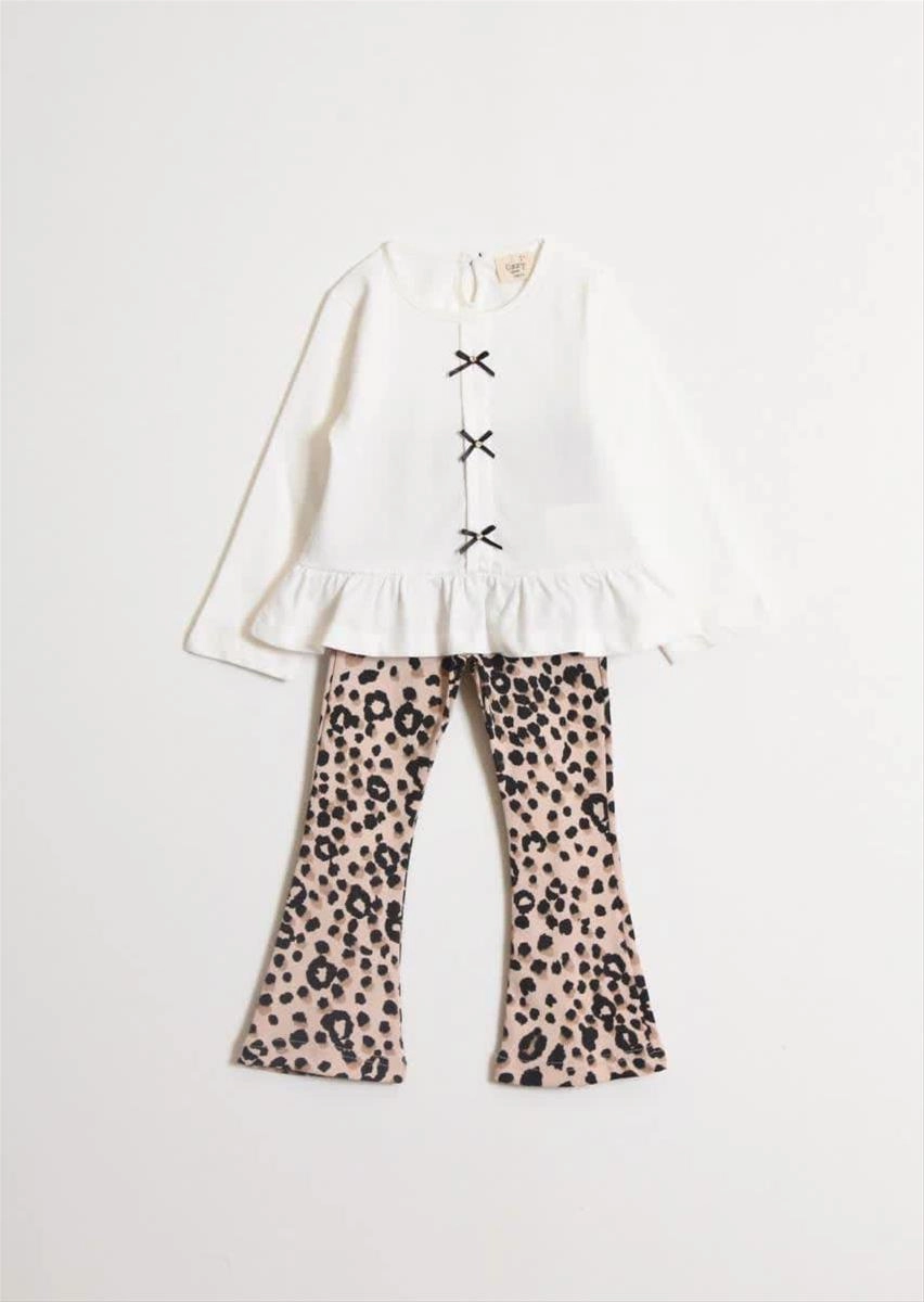 دوتیکه  بلوز پاپیون و شلوار کبریتی  پلنگی ترک کد10369 8d756a66-e11c-4935-b91e-e85b09d1e17a.jpg