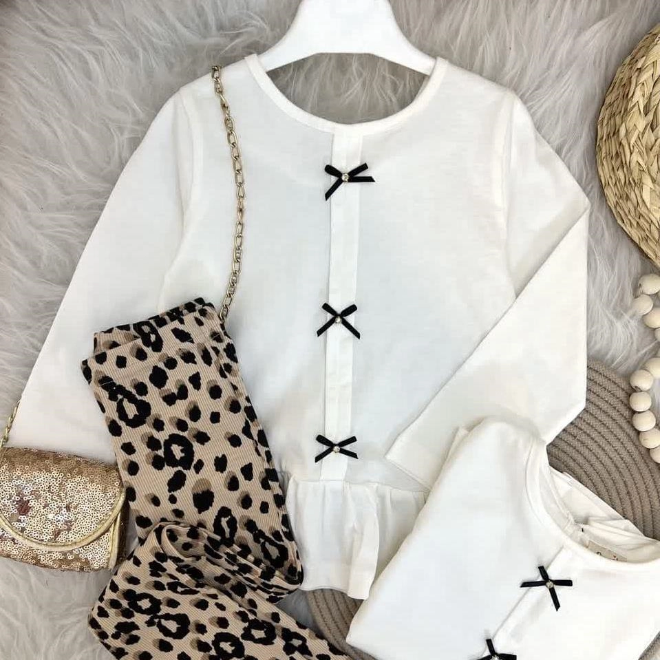 دوتیکه  بلوز پاپیون و شلوار کبریتی  پلنگی ترک کد10369 c839c742-290f-412e-81c3-5d442ff58732.jpg