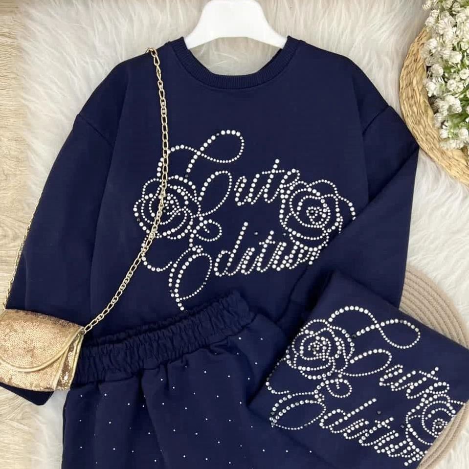 ست سنگ دوزی درجه یک ترک دورس و دامن شلوارکی ترک کد 6300 d4aadab5-bb62-4e48-8ac4-b07de0ed736a.jpg