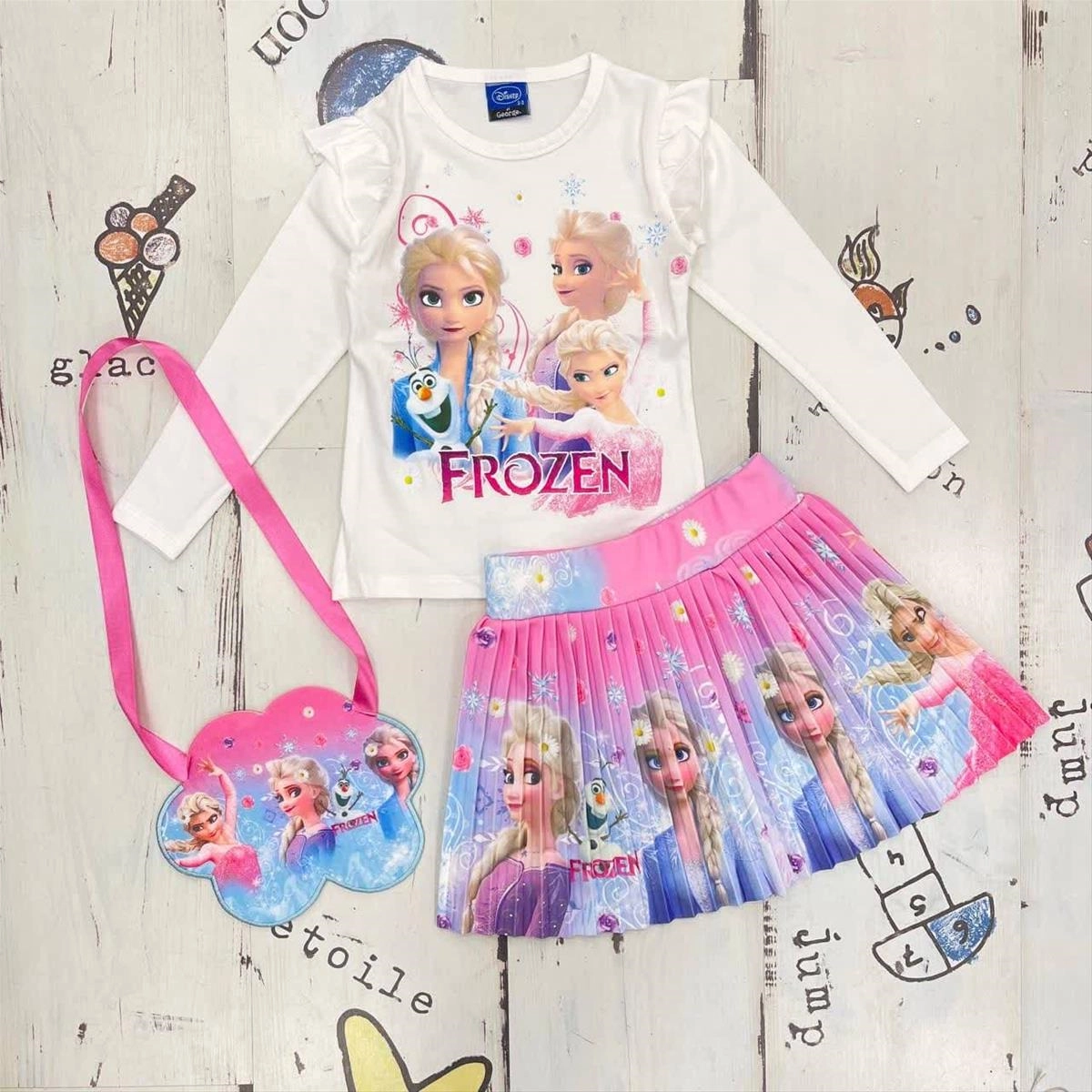 سه تیکه فروزن تکشاخ میکی بلوز دامن کیف ترک کد 4170 ee5a247f-de14-4b12-9b7f-c493fa491a27.jpg