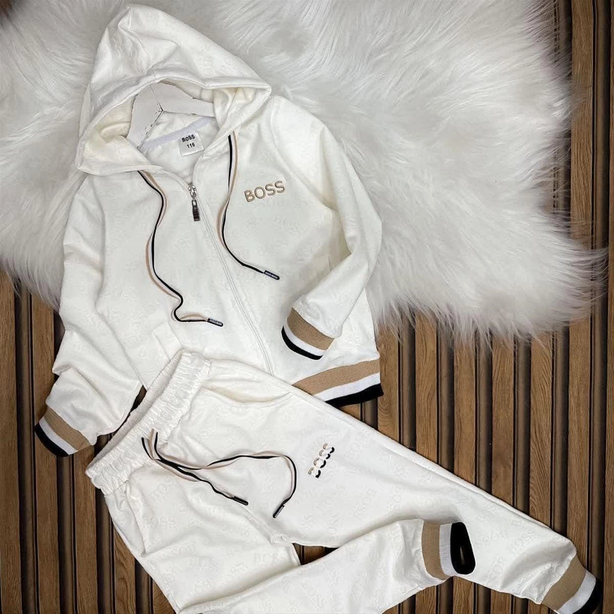 دوتیکه سویشرت شلوار BOSSترک  3-12سال کد 10165 ff09f479-a271-41be-a554-987d476326a7.jpg