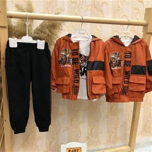 سه تیکه بلوز شلوار و بارانی استردار طرح شیر پسرانه ترک کد 2220