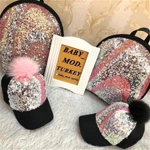 کوله و کلاه پولکی دخترانه 105