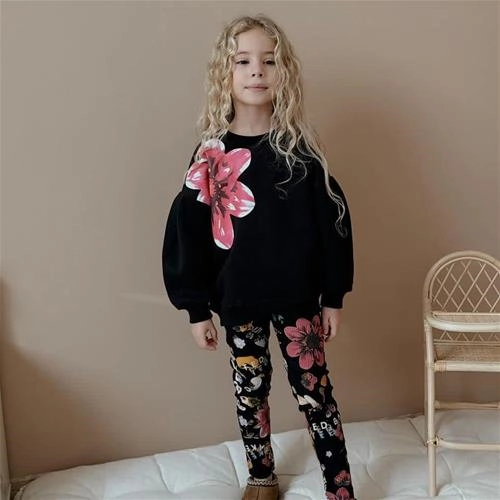 ست دوتیکه کرکدار  گل ترک 3-10سال کد 18746