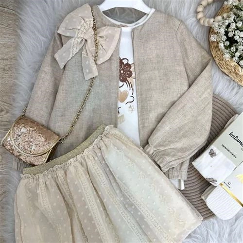 سه تیکه کت کنفی بلوز و دامن استردار طرح دختر ترک 5-8سال کد 10391